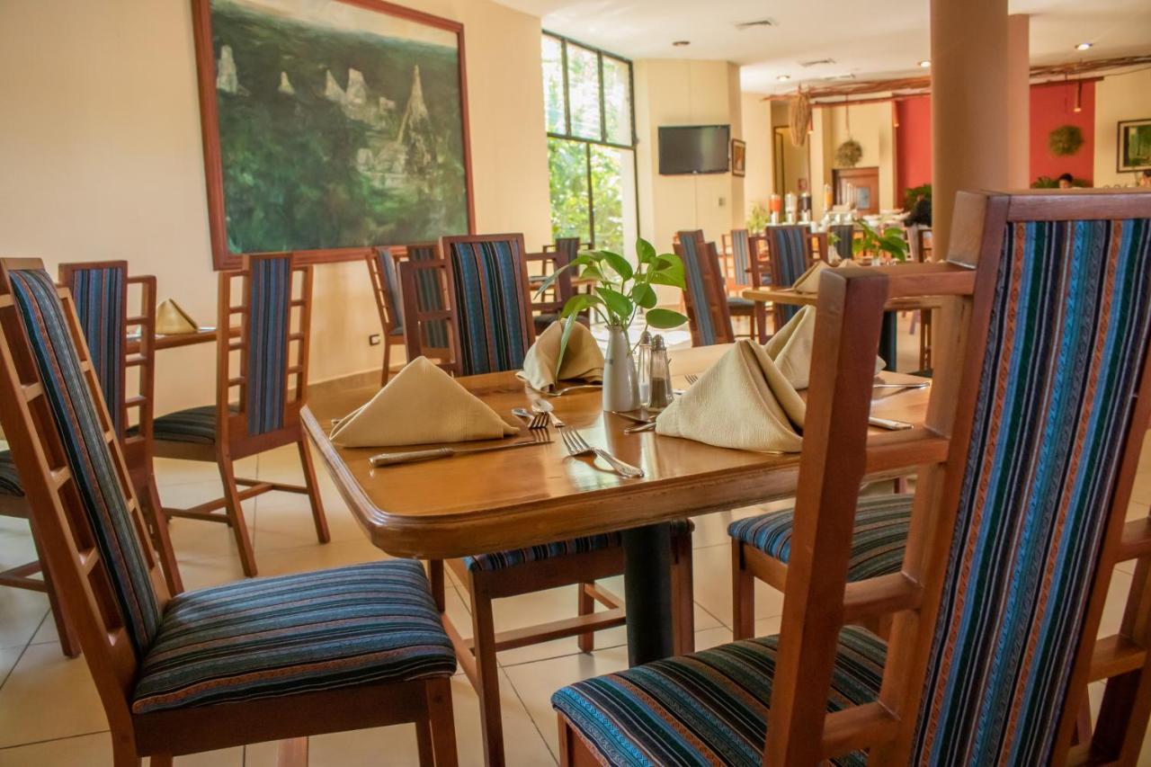 فندق Camino Real Tikal‎ إل ريماتي المظهر الخارجي الصورة