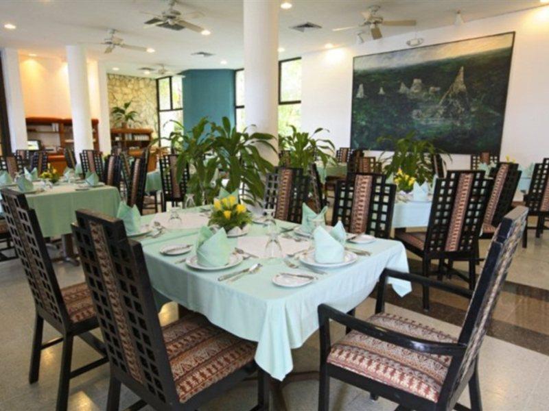 فندق Camino Real Tikal‎ إل ريماتي المظهر الخارجي الصورة