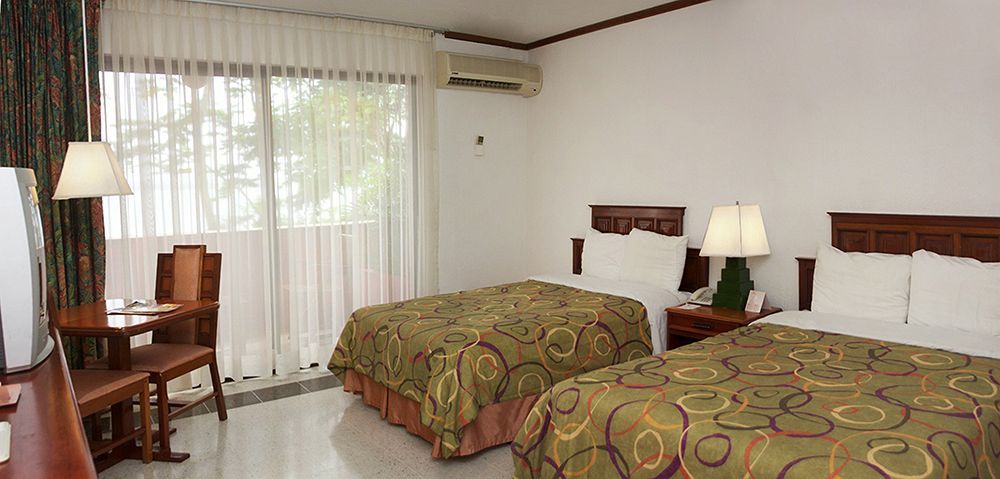 فندق Camino Real Tikal‎ إل ريماتي المظهر الخارجي الصورة